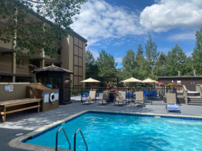 King size bed in vail village, Vail